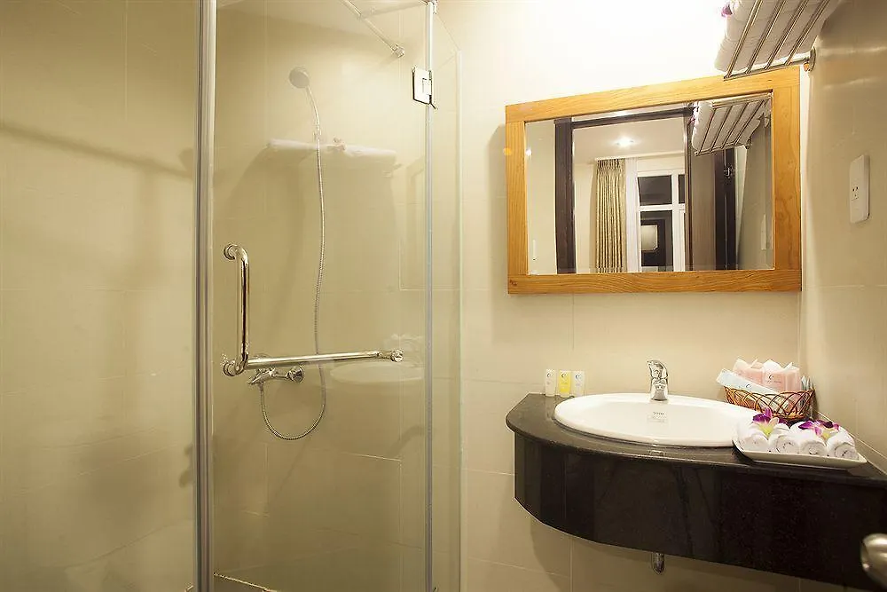 Starlet Hotel Danang דה נאנג